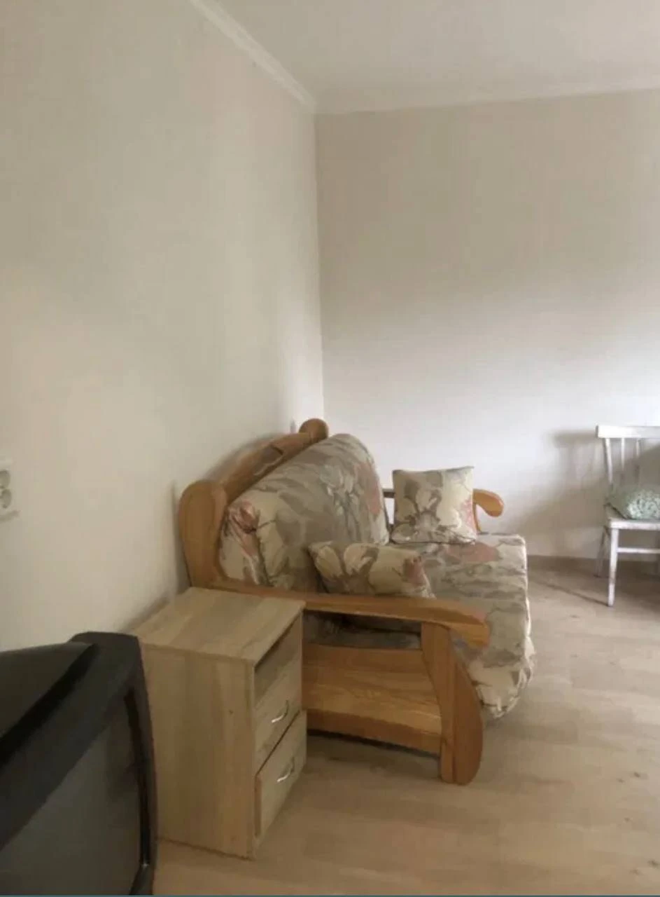 Продам 1к квартиру 15хв пішки до м. Академмістечко
