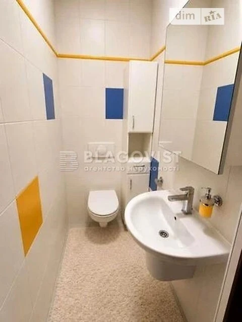 For sale 3-room apartment 107 sq. m on Yerevanska st. 30 • ID 3461
