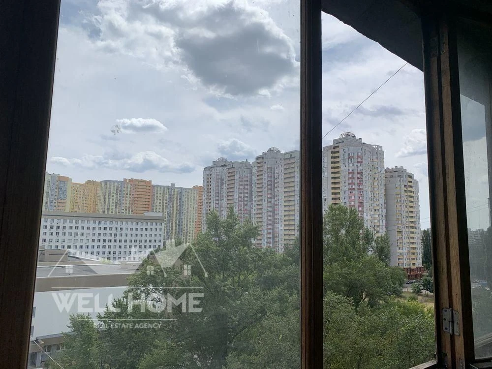 Продаж квартири 1к Дмитра Павличка, 10-А м. Мінська Київ