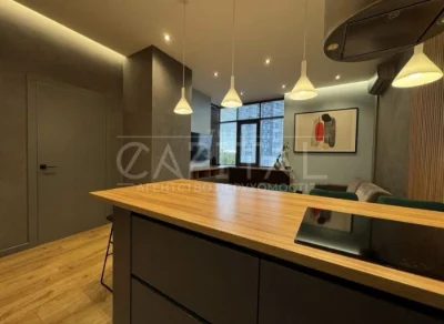 Продаж 2-кімнатної квартири ЖК River Stone, вул. Трускавецьк