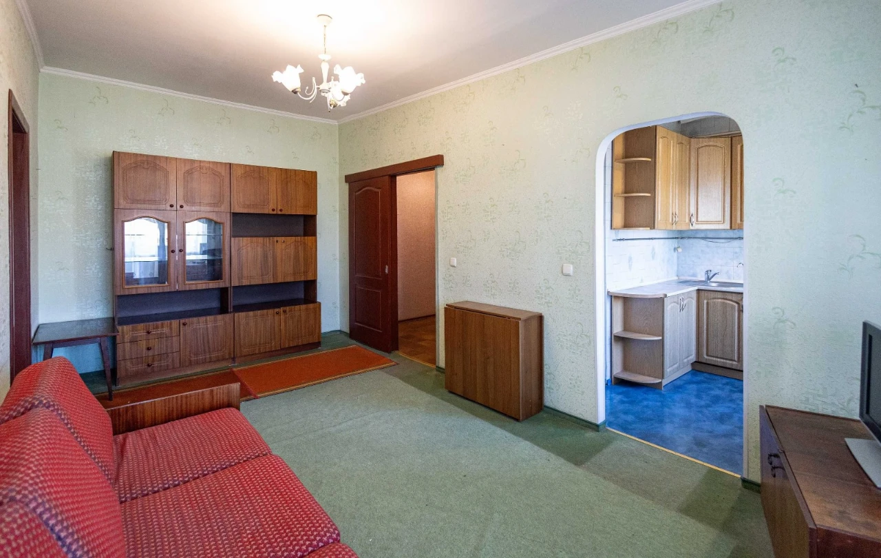 Продаж 2-х кімнатної квартири Багалія 11