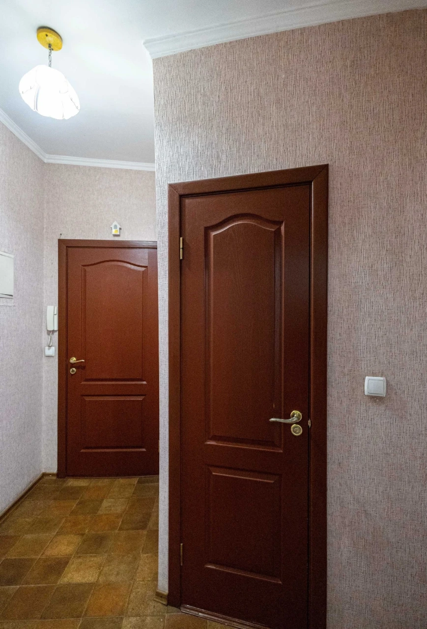 Продаж 2-х кімнатної квартири Багалія 11