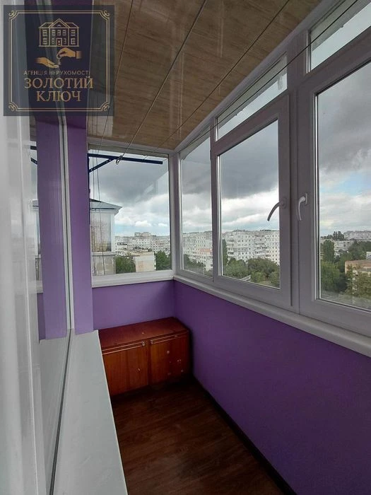 Продам 2 кімнатну квартиру на Попова