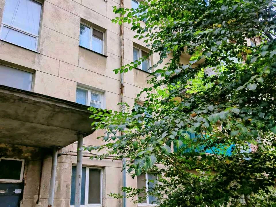 Квартира. Одеса, Середньофонтанська вул.