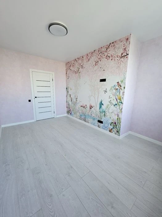 New building with European-quality renovation for sale near Levada metro station.
