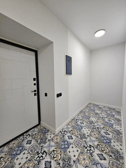 New building with European-quality renovation for sale near Levada metro station.