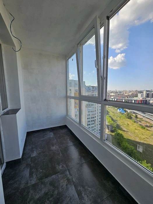 New building with European-quality renovation for sale near Levada metro station.