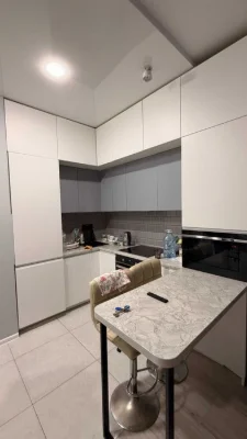 Продаж 1 кімнатної 47м2 квартирі  з террасою в ЖК Варшавськи