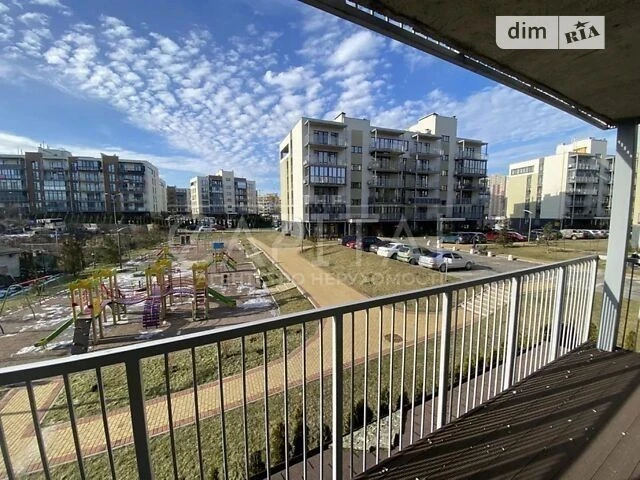 For sale 4-room apartment 88 sq. m. on Zamkovetska St. 106 • ID 346