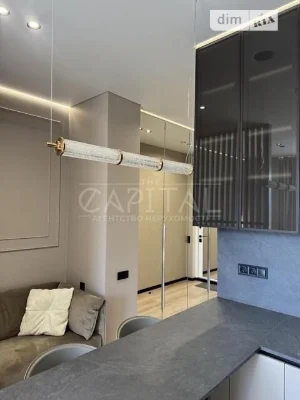 Sale of 1-room apartment 37 sq. m. on Andriy Verkhoglyada St. 14A •