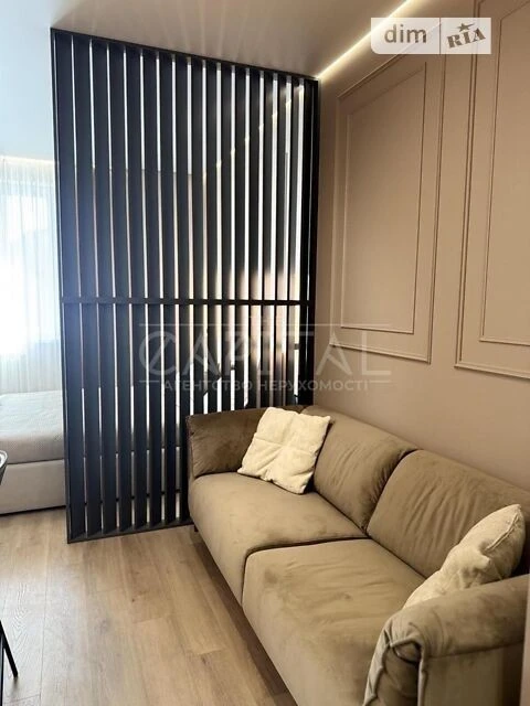 Sale of 1-room apartment 37 sq. m. on Andriy Verkhoglyada St. 14A •