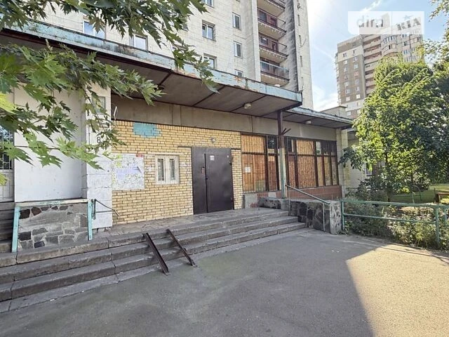 Продаж кімнати 12.3 кв. м на вул. Азербайджанська 8Б • ID 34