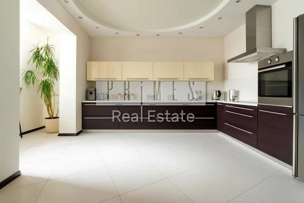 Apartment 69 Dmytrivska St., 140m2