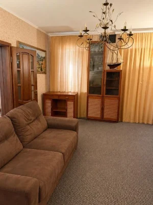 Власник продає приватний будинок 161 м² на 6,5 сотках, можли