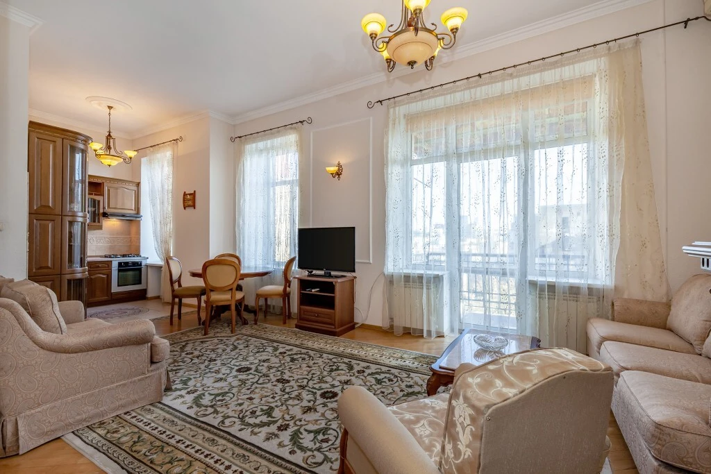 Здам трикімнатну квартиру (90 м²) у Києві, Шевченківський ра