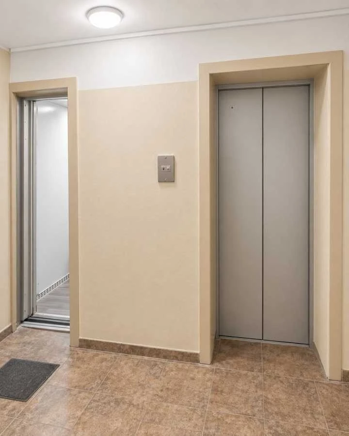 Продаж 1-кімнатної квартири 45.8 м², Чеська