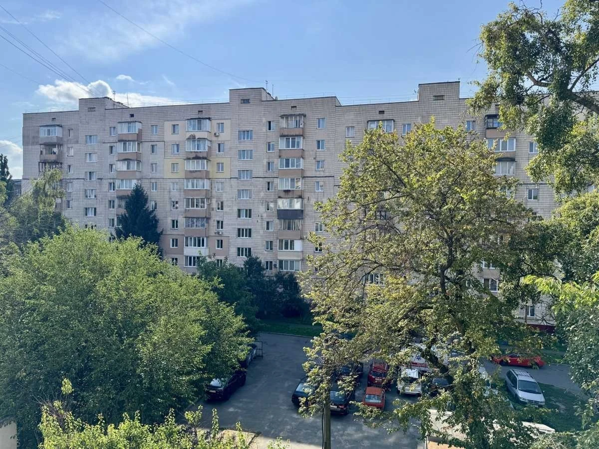 Продаж 2-кімнатної квартири 52 м², Генерала Вітрука вул., 7А