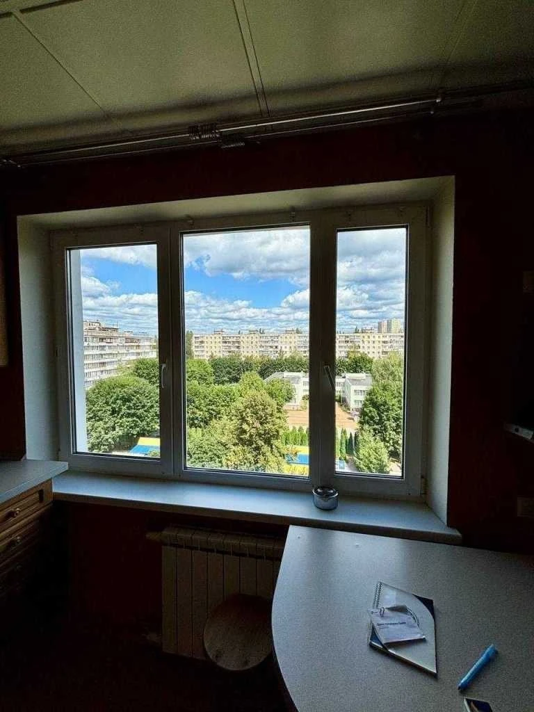 Продаж 3-кімнатної квартири 69 м², Академіка Булаховського в
