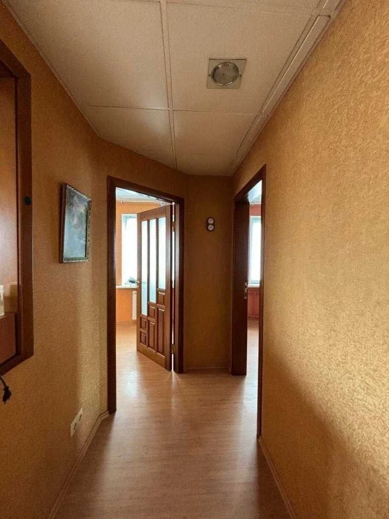 Продаж 3-кімнатної квартири 69 м², Академіка Булаховського в