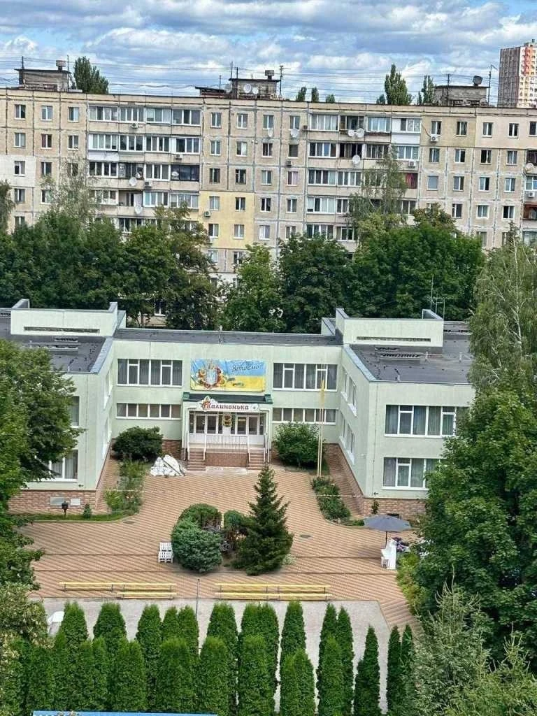 Продаж 3-кімнатної квартири 69 м², Академіка Булаховського в