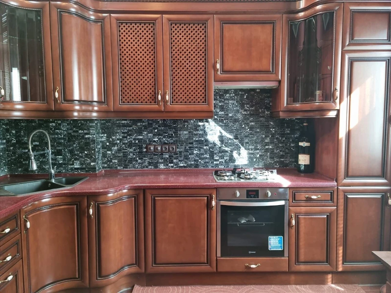 Продаж 2-кімнатної квартири 62 м², Притисько-Микільска вул.,