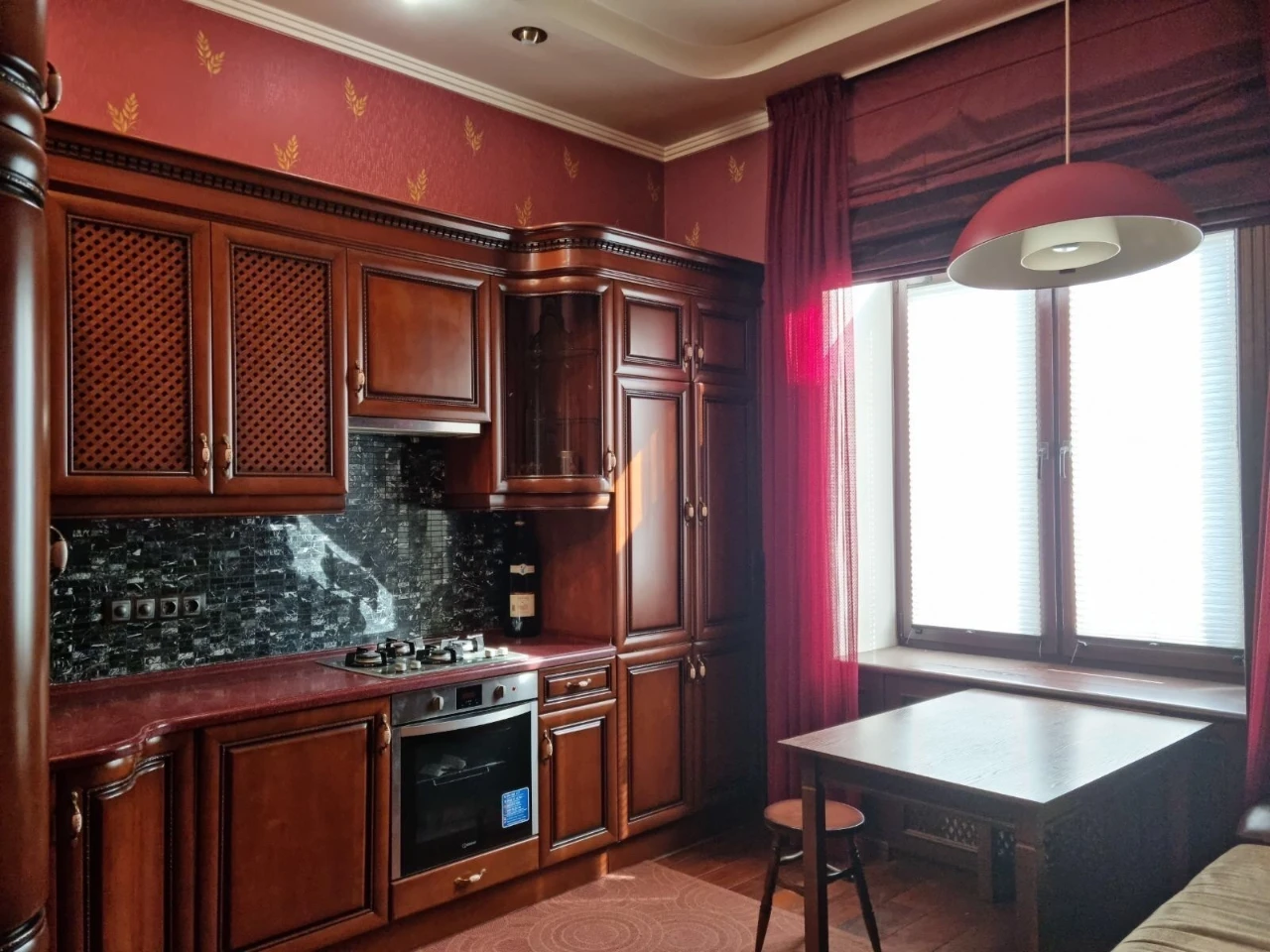 Продаж 2-кімнатної квартири 62 м², Притисько-Микільска вул.,