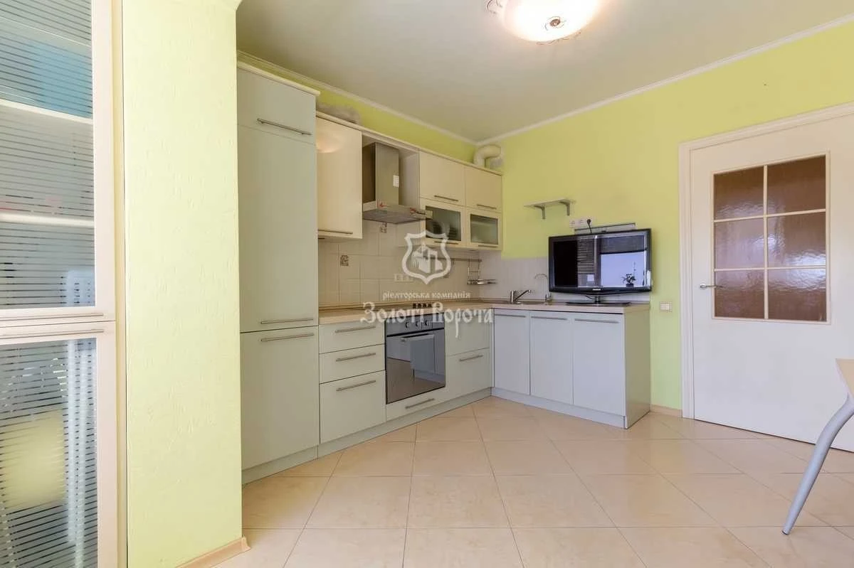 Продаж 1-кімнатної квартири 43 м², Михайла Донця вул., Драго