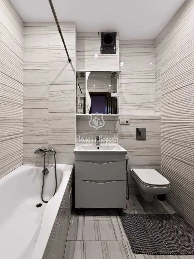 Продаж 2-кімнатної квартири 48.7 м², Юрія Шумського вул., 5