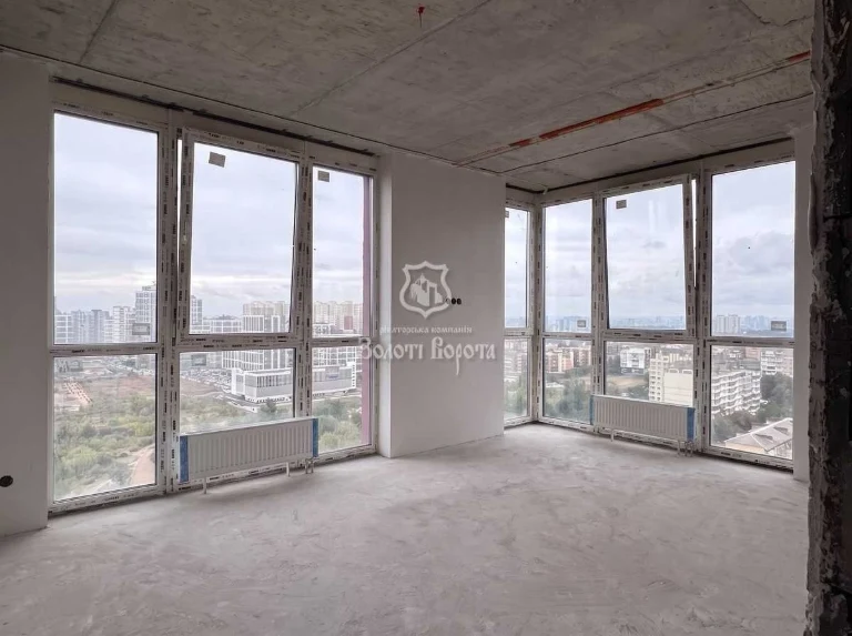 Продаж 2-кімнатної квартири 71.3 м², Полкова вул., 65