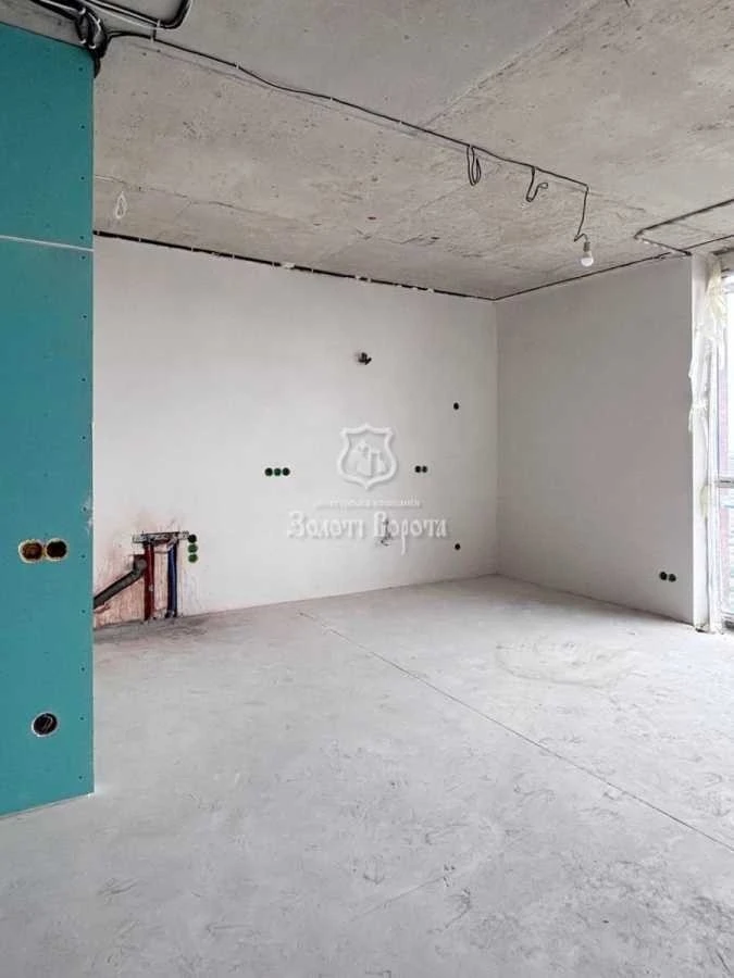 Продаж 2-кімнатної квартири 71.3 м², Полкова вул., 65