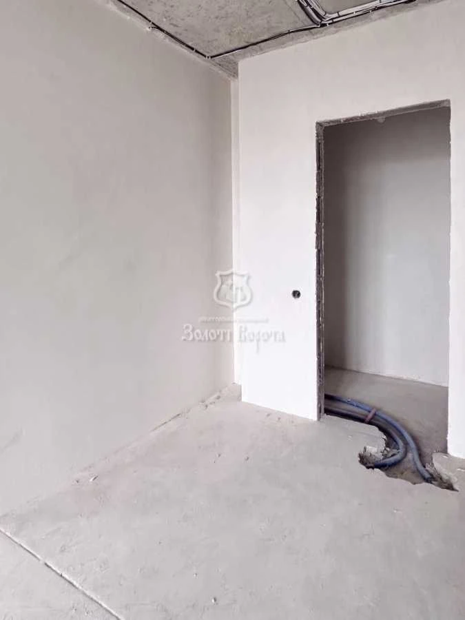 Продаж 2-кімнатної квартири 71.3 м², Полкова вул., 65