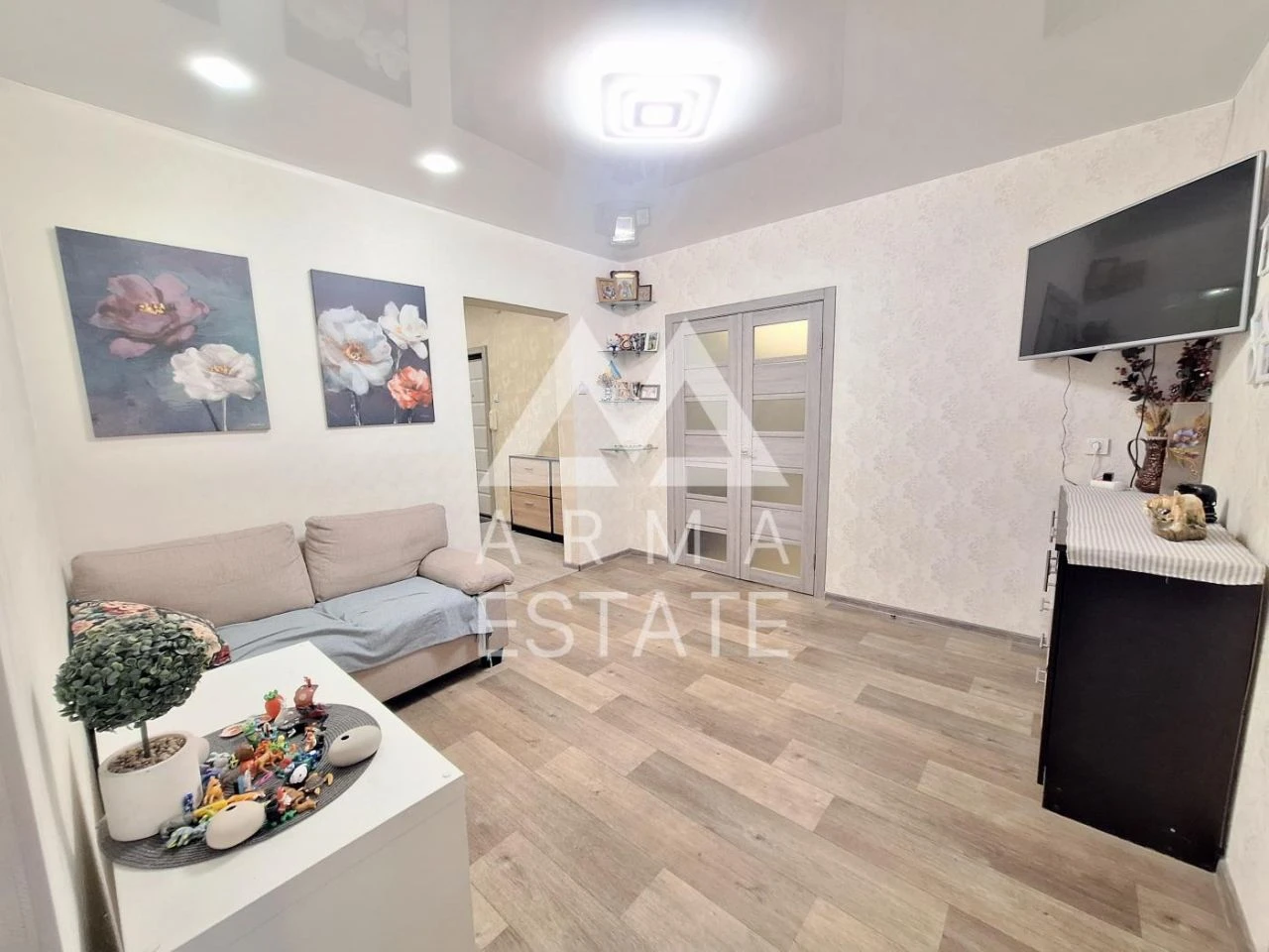 Здам трикімнатну квартиру (93 м²) у Києві, Дарницький район