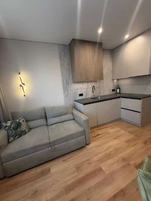 Здам 1 кімнатну квартиру в ЖК Варшавський 2