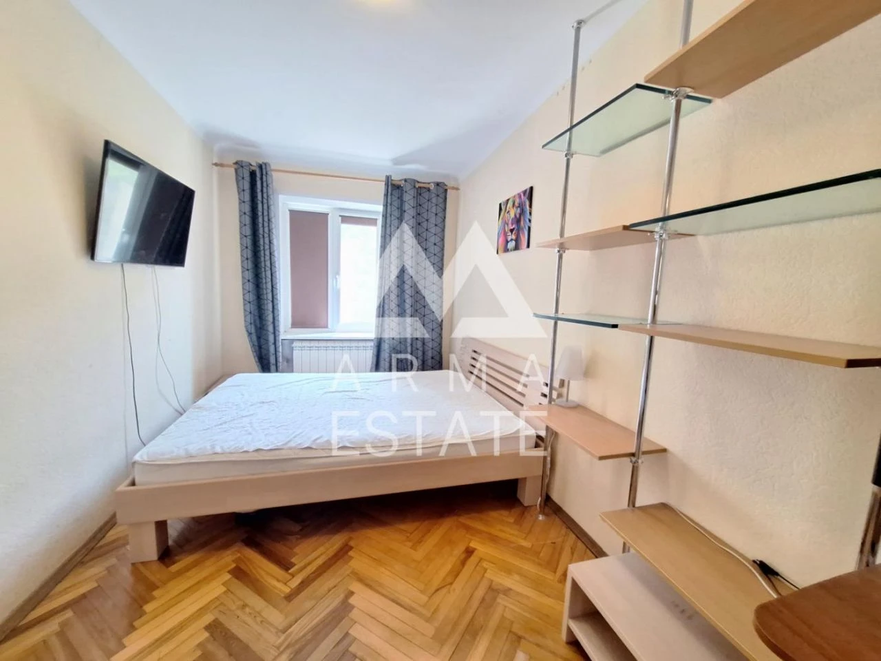 Продам трикімнатну квартиру (56 м²) у Києві, Деснянський рай