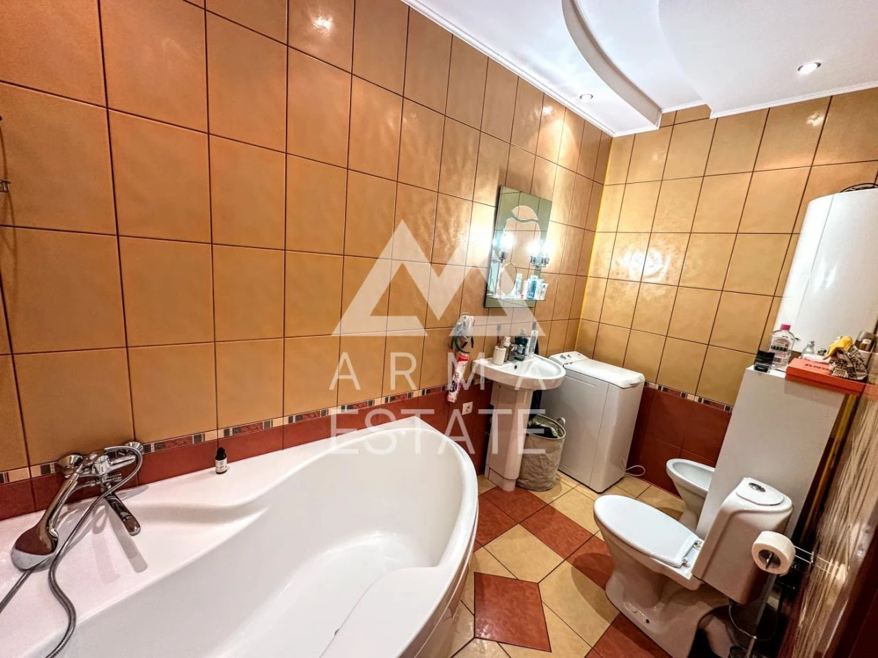 Продам двокімнатну квартиру (96 м²) у Києві, Голосіївський р