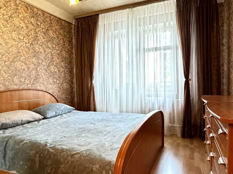 Квартира. Київ, Європейського Союзу просп. (Правди)