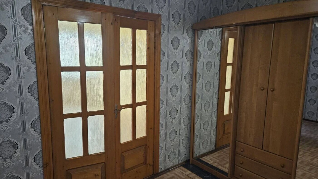 Продаж 1- кімнатної квартири біля метро Позняки- без комісії