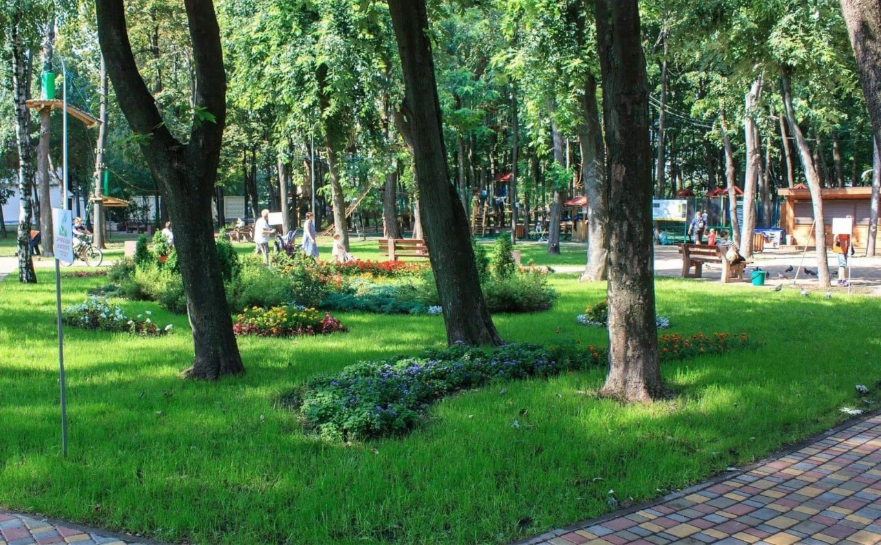 вул.Парково-Сирецька, 10, Шевченківський район, орієнтир Шев