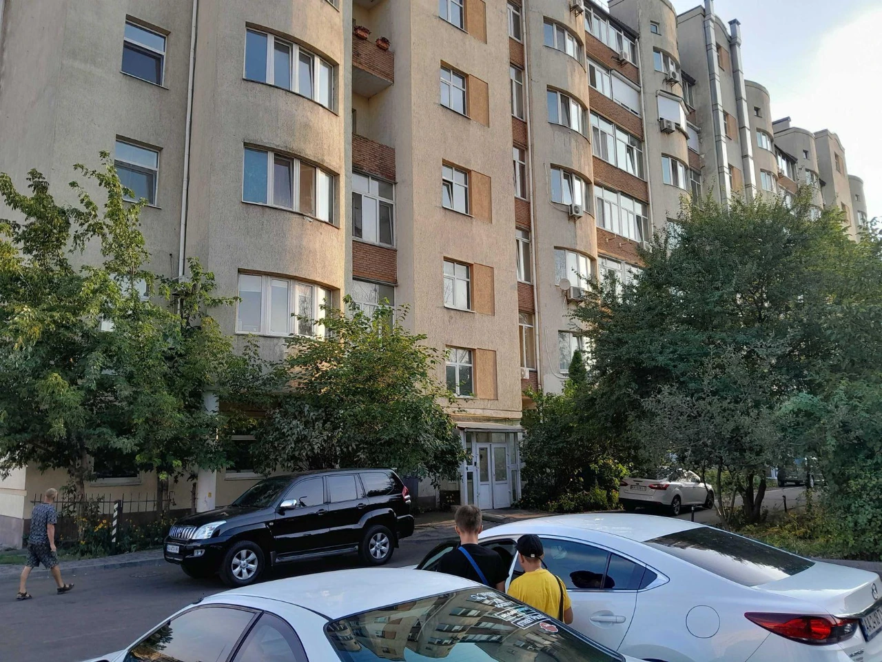 просп.Берестейский, 96, Шевченківський район, орієнтир Шевче