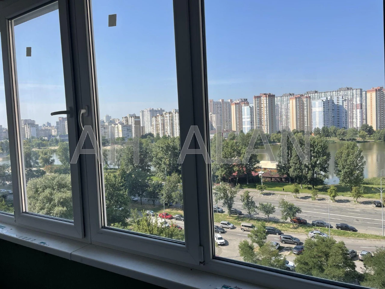 вул.Ревуцького, 7, Дарницький район, орієнтир Новая Дарница