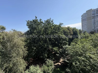 вул.Парково-Сирецька, Шевченківський район, орієнтир Сирець