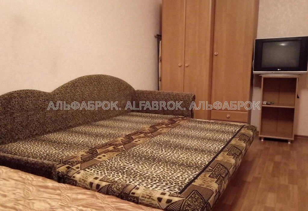 вул.Дегтярівська, 11В, Шевченківський район, орієнтир Шевчен