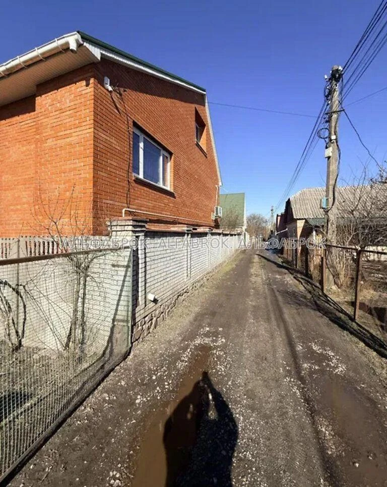 вул.Газопровідна, Святошинський район, орієнтир Берковець