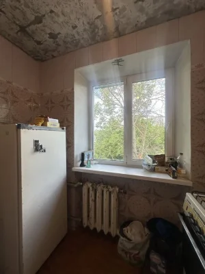 Продам 2 комнатную квартиру Героев Крут (В. Терешковой)