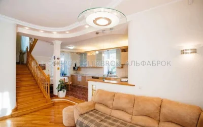 вул.Патріотів, 3, Солом'янський район, орієнтир Відрадний