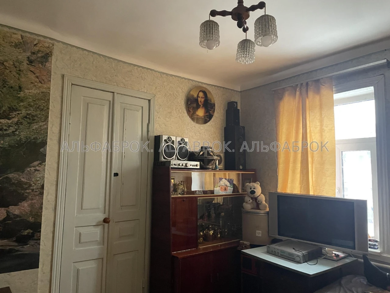 вул.Краматорська, 28, Голосіївський район, орієнтир Ширма