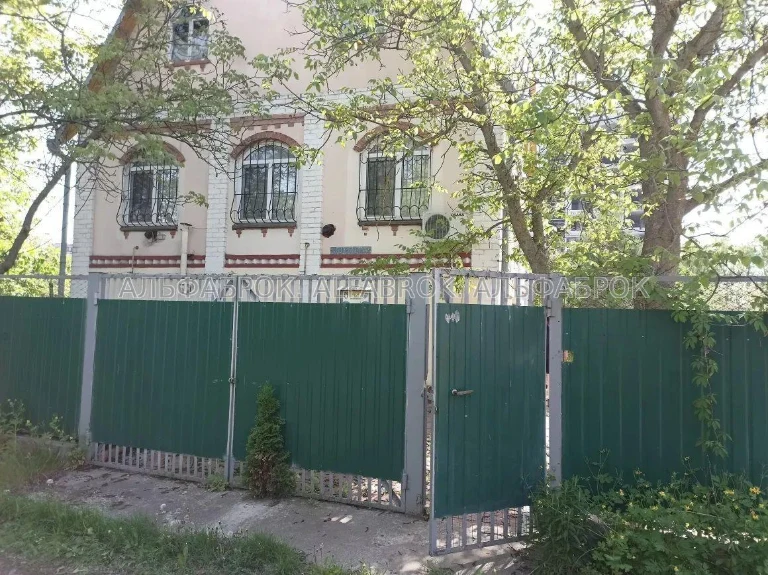 вул.Центральна, Дарницький район, орієнтир Осокорки