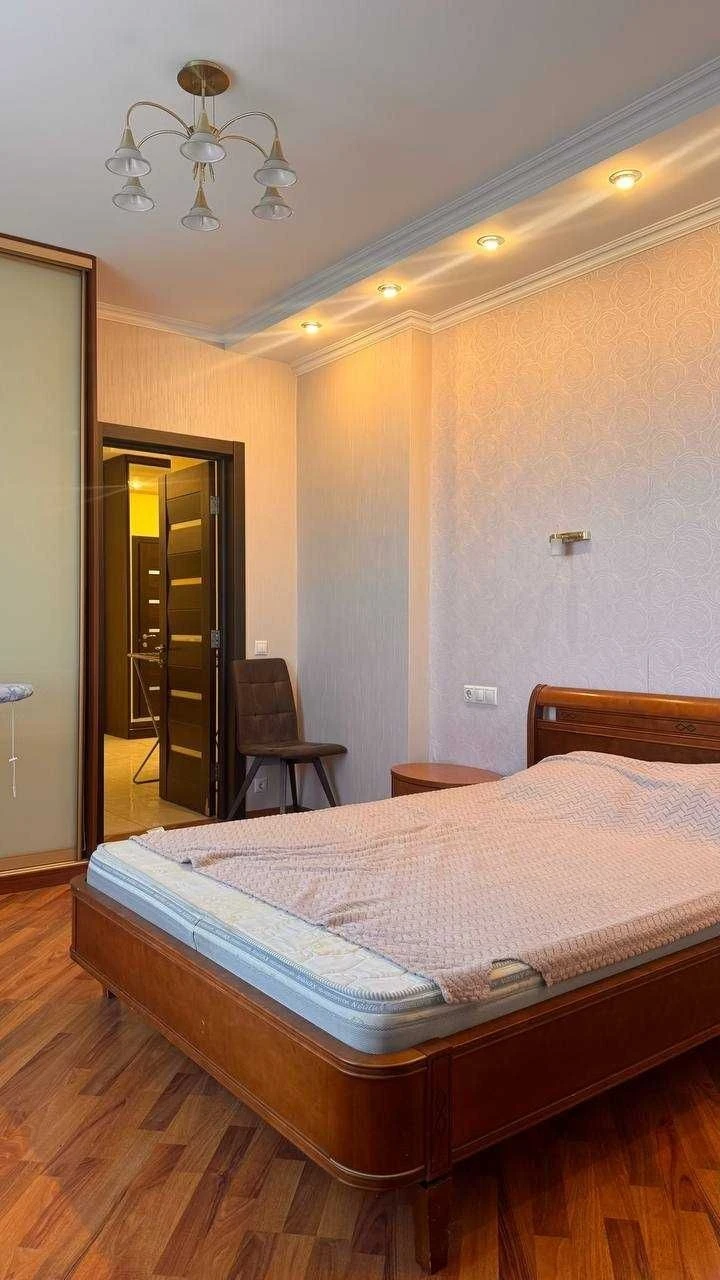 3к загальна 90м2 пр. Лобановського 6-Г Севастопольска площа