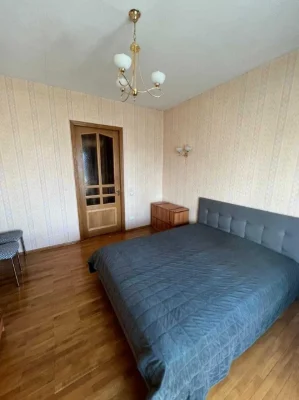 Сдам 2р. Л. Украинки, 29, ремонт, сталинка, м. ПЕЧЕРСКАЯ
