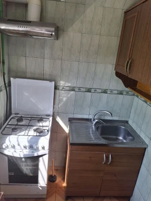 здам 1 кімнатна Оболонь Героів Дніпра 5хвилин пішки 1 зупинк